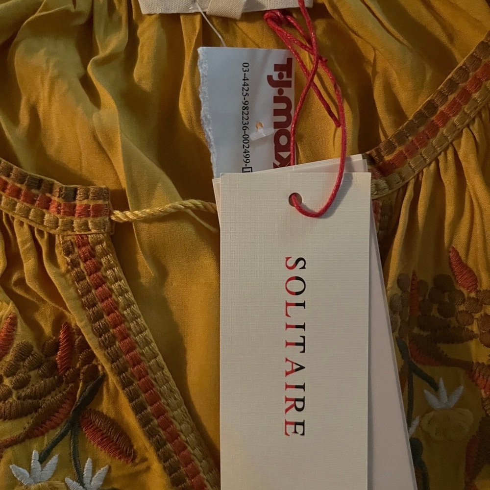Solitare • Small • Boho • Yellow/Brown • Floral • Bird • Embroidery • Blouse - Picture 10 of 10